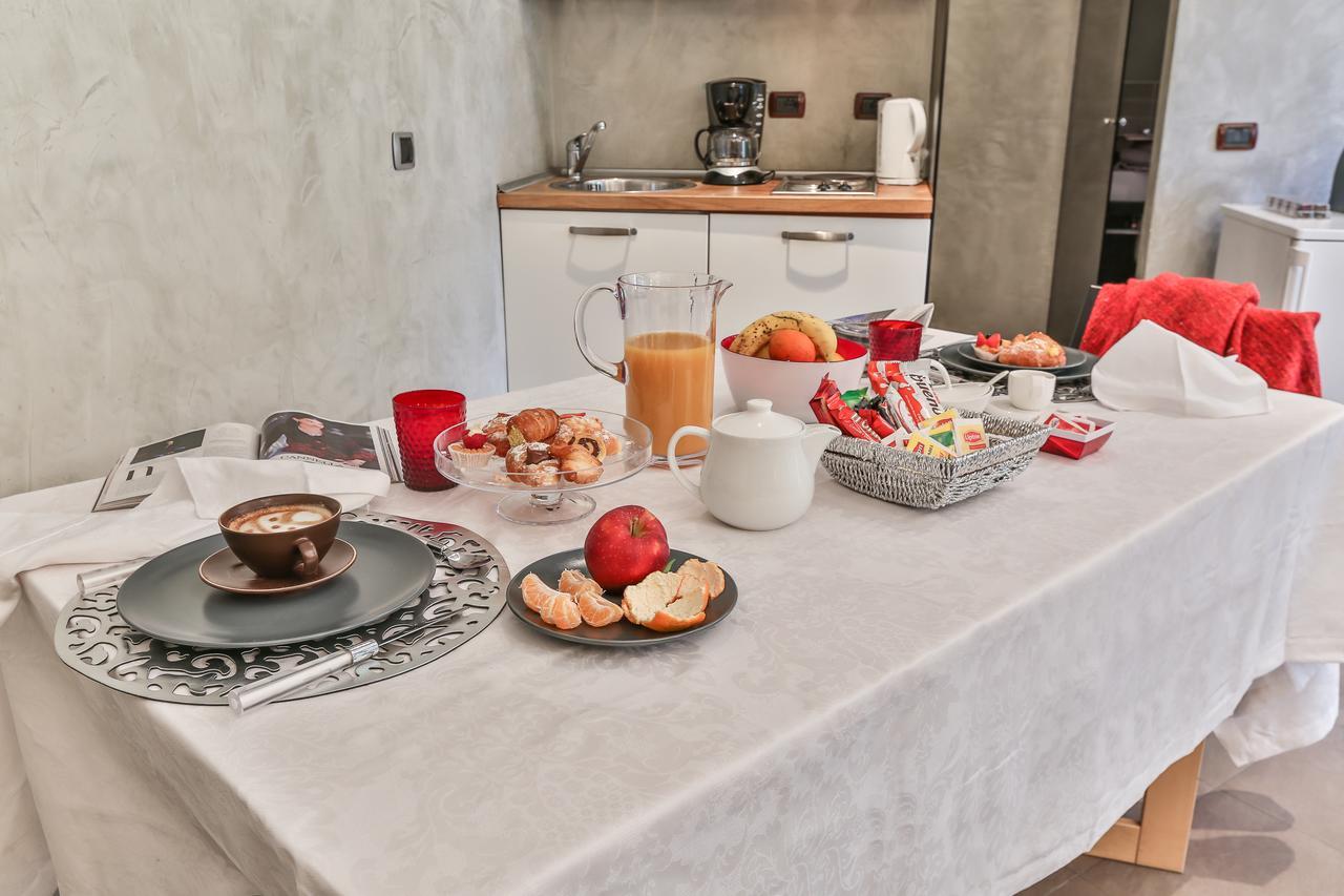 San Babila Suite Milan Exterior photo